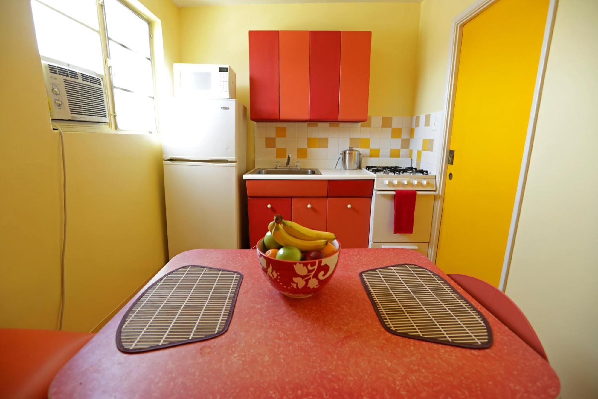 Banana Bungalow Hollywood Hotel & Hostel ลอสแอนเจลิส ภายนอก รูปภาพ