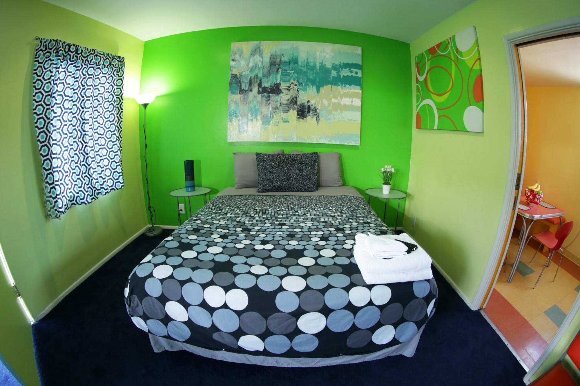 Banana Bungalow Hollywood Hotel & Hostel ลอสแอนเจลิส ภายนอก รูปภาพ