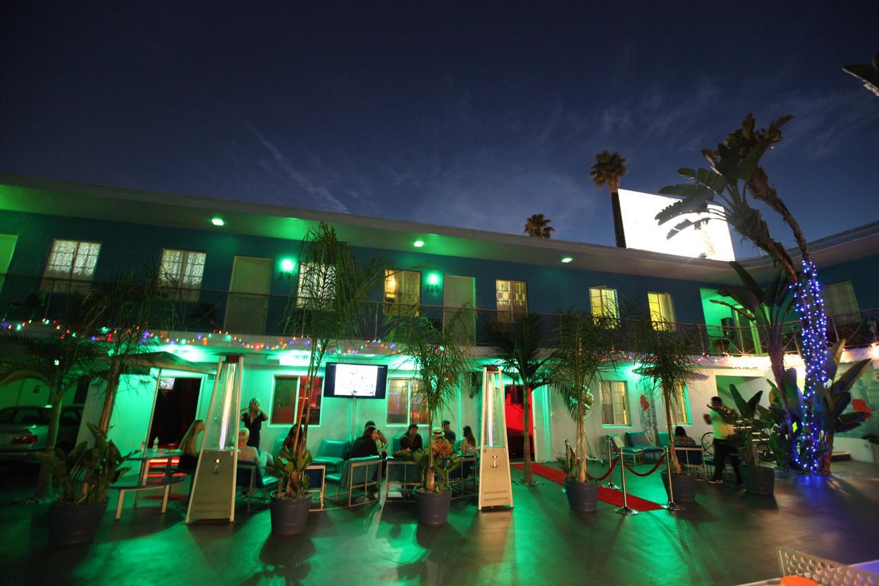 Banana Bungalow Hollywood Hotel & Hostel ลอสแอนเจลิส ภายนอก รูปภาพ